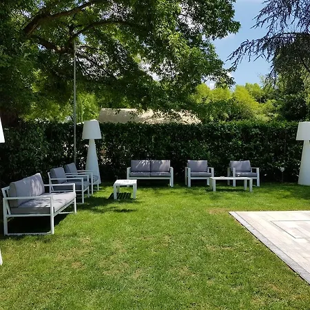 Hambros - Hotel 4*