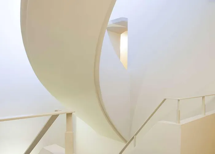 Hambros - Hotel 4*
